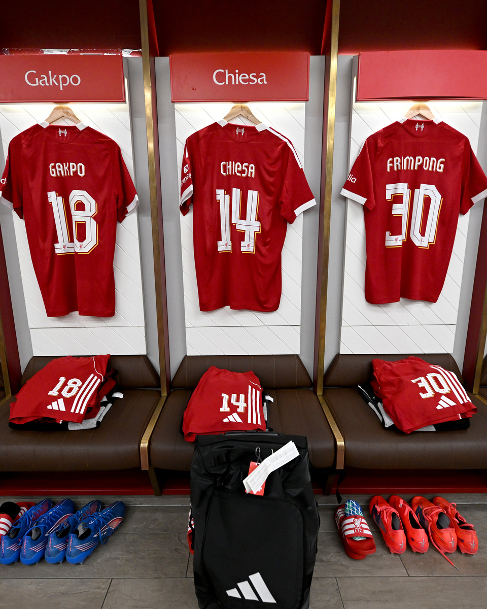 利物浦牵手可口可乐，打造难忘球迷体验！ - SEO优化标题