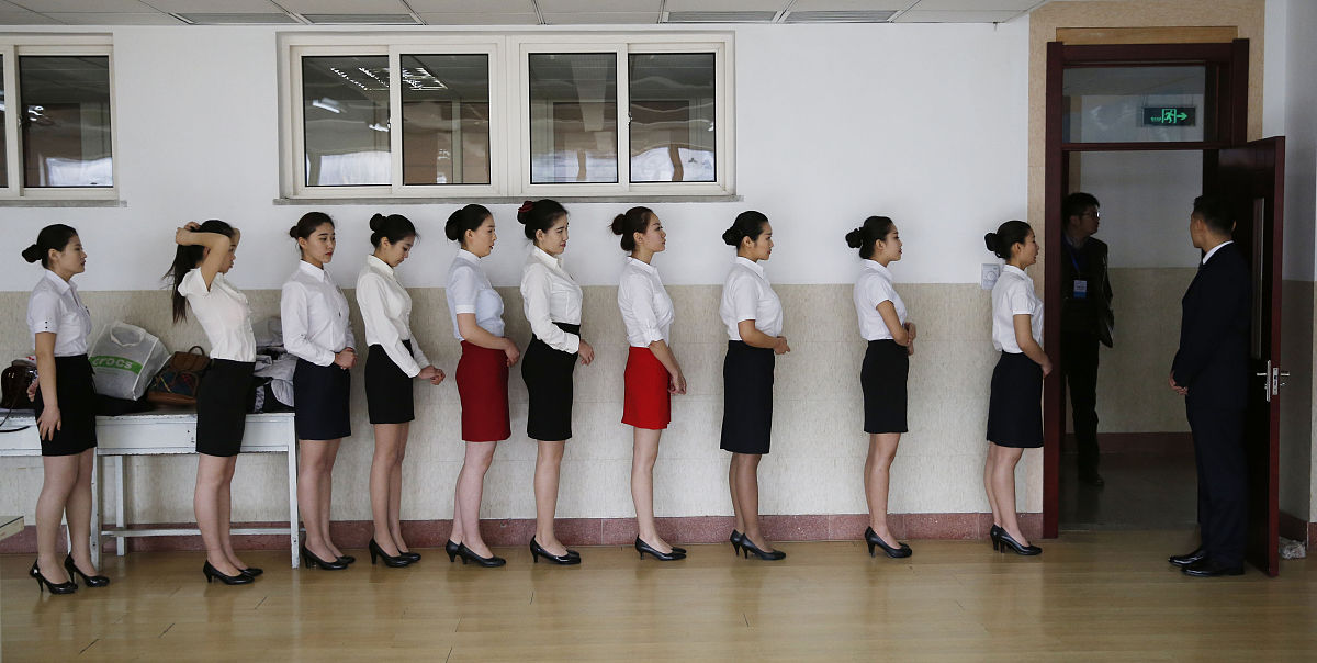 保定新兴工业技工学校商务礼仪服务专业介绍 - 培养高素质商务礼仪人才