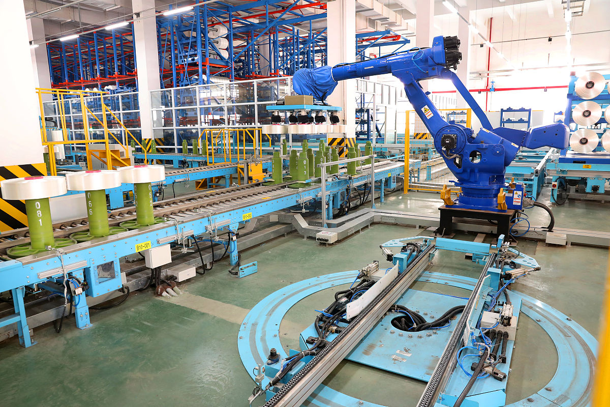 给我推荐一个电动分拣杆型号可以同时适合用于智能垃圾分拣系统中分别分拣纸质垃圾、玻璃垃圾、塑料垃圾