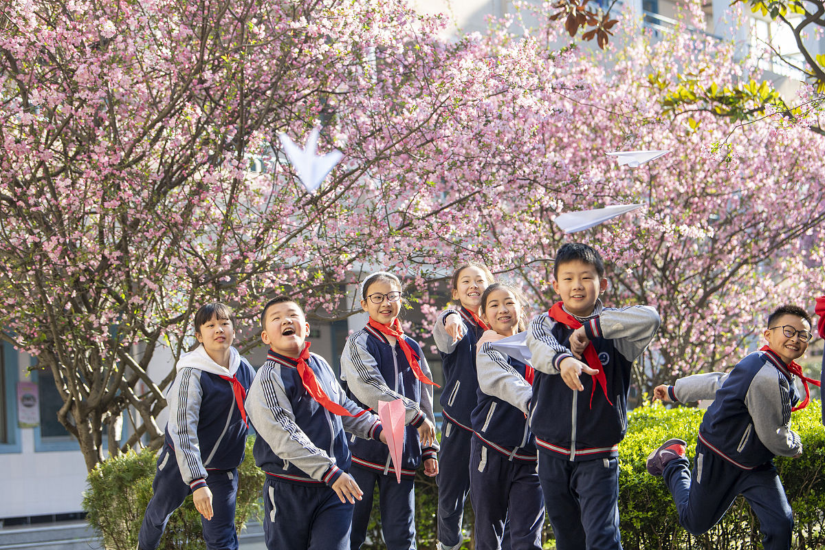 义乌国际商贸学校2022年招生简章 - 培养国际化商贸人才