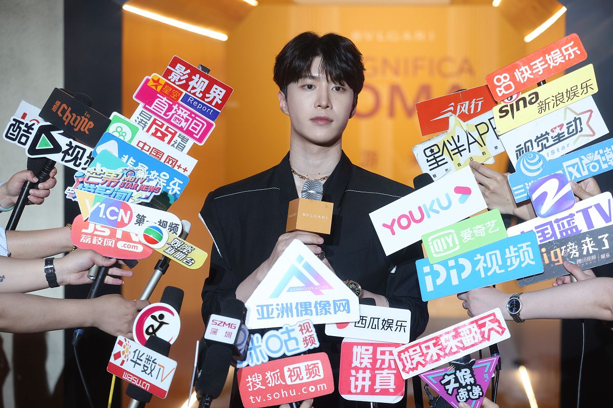 范丞丞沈腾同款！兰蔻小白管防晒，小红书爆款推荐！