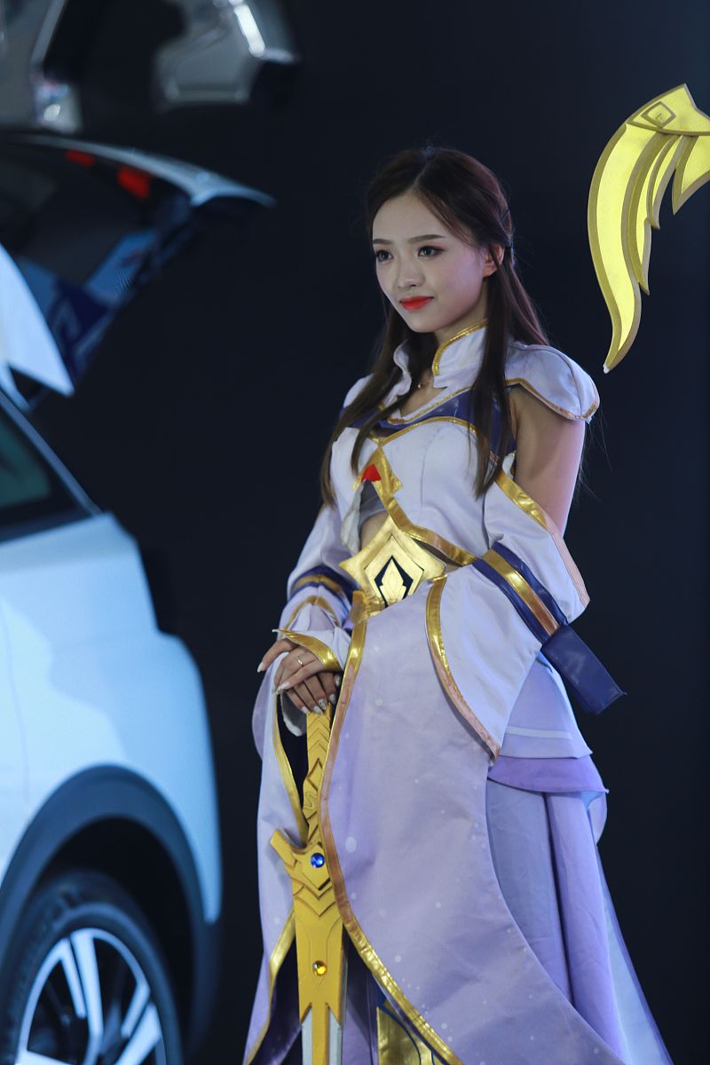 王者荣耀美女没衣图片(王者荣耀嫦娥如梦令去掉所有服装的样子)