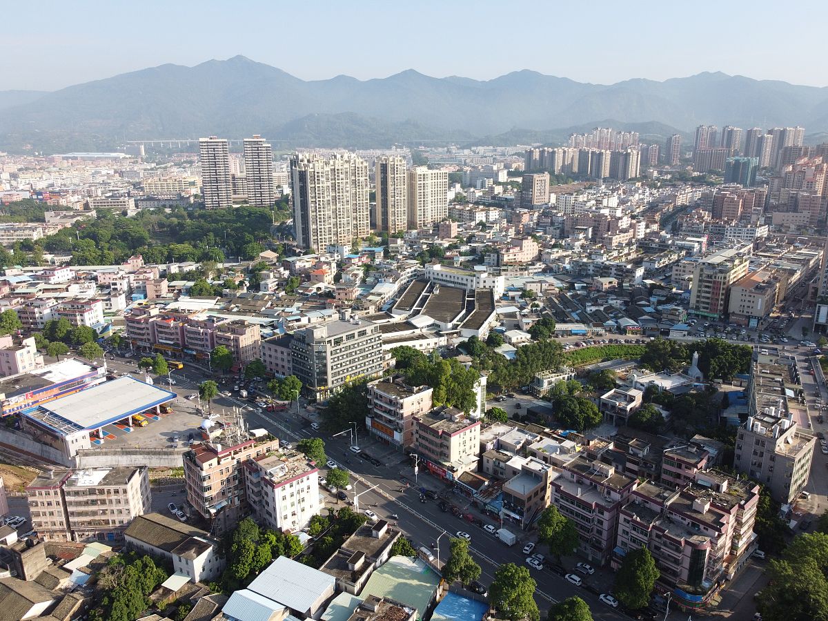 2020年9月25日,广东省东莞市,航拍清溪镇.