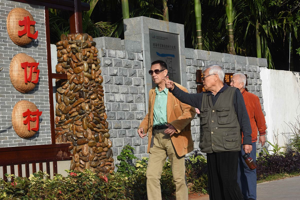 乡村旅游讲解员的即兴表达