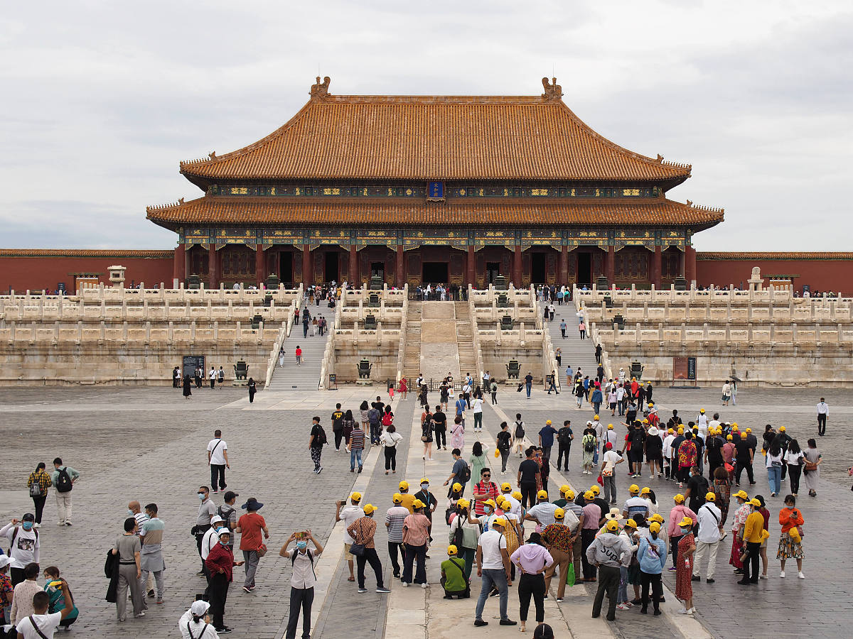 写一篇文化保护与旅游业的发展：如何实现双赢