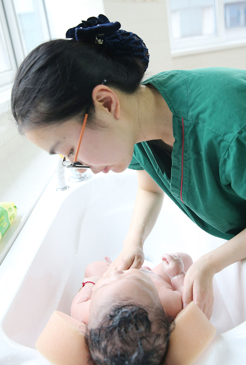 帮我写一篇关于母婴护理知识科普的宣传稿