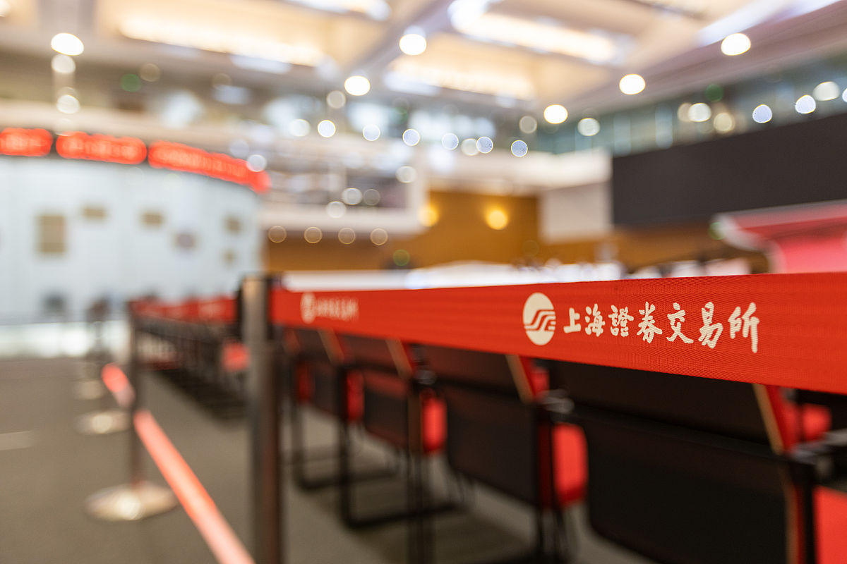 四川铁路工程学院：新时代职业教育的引领者和社会服务的践行者