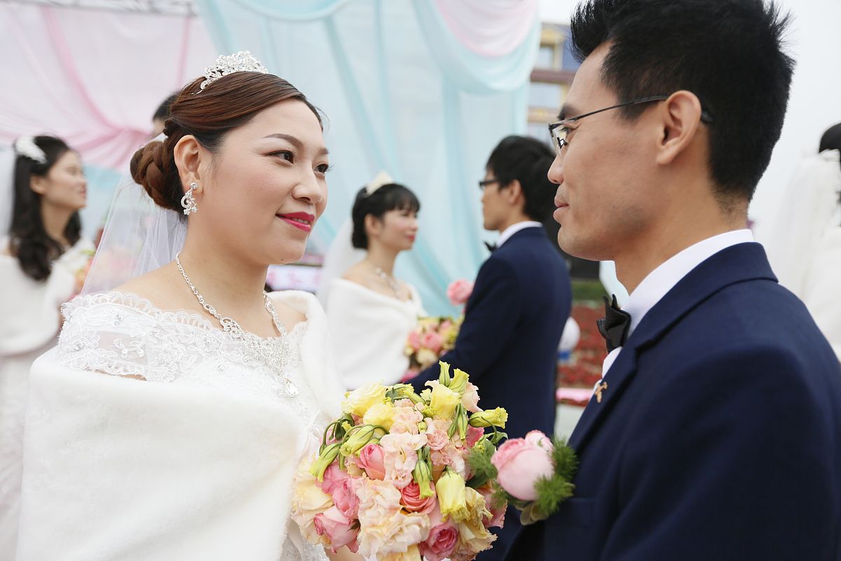 上门提亲女方家长必备礼仪及应对技巧