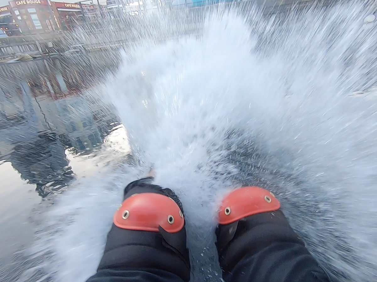 170 厘米身高是多少英尺？ - 详细换算及解释