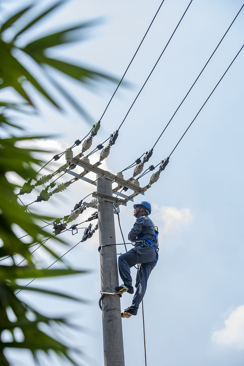 电气运行与控制专业学什么？课程内容深度解析