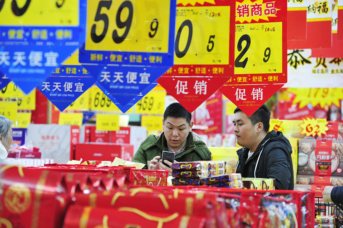 五一假日营销：以名人专场、品香、采蓝莓、啤酒音乐节等活动做假日营销助超体邀约、养客。