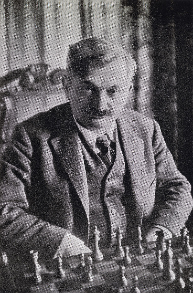 特斯拉 vs 爱因斯坦：谁更聪明？