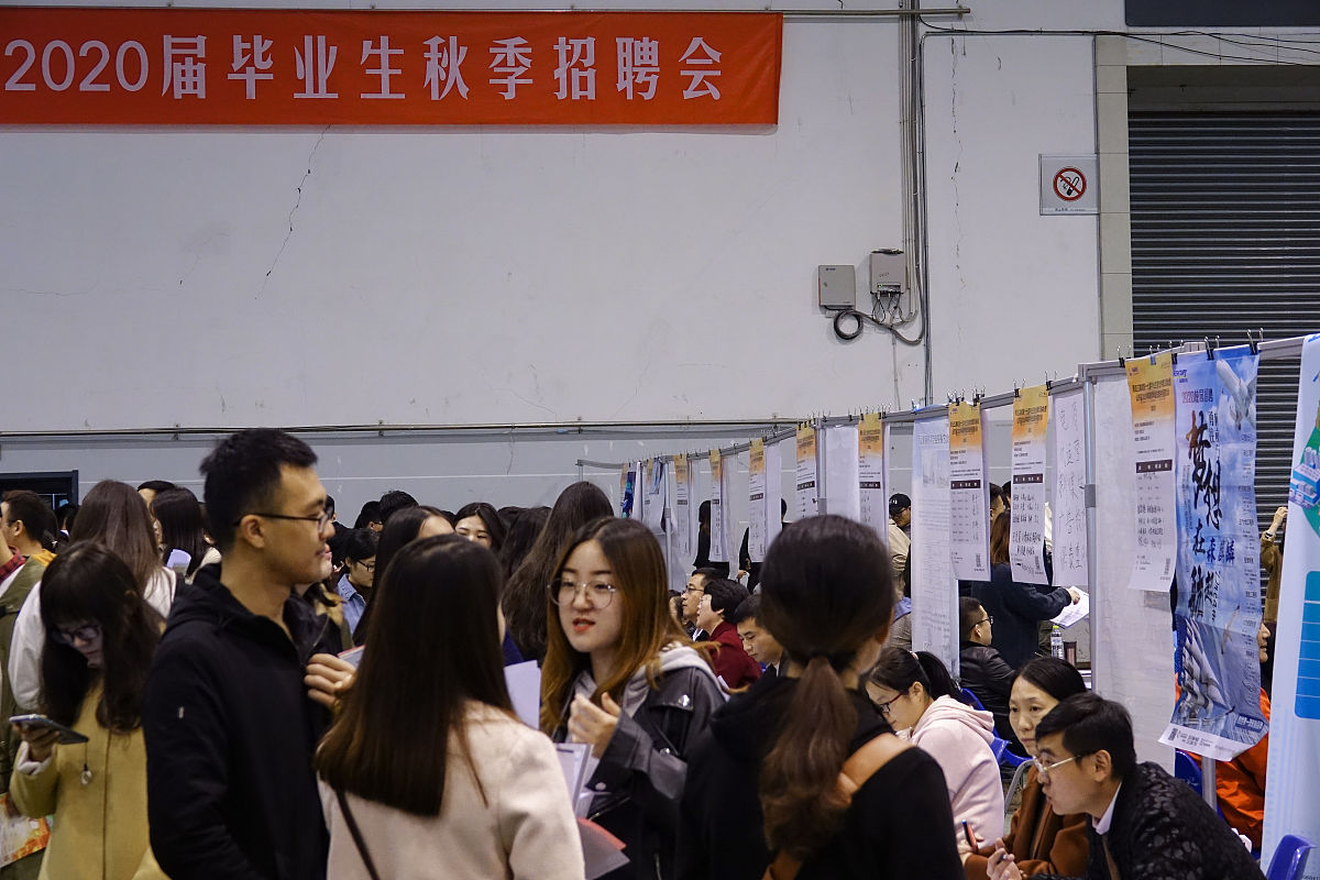 成都铁路工程学校毕业生就业前景：不止铁路工程！