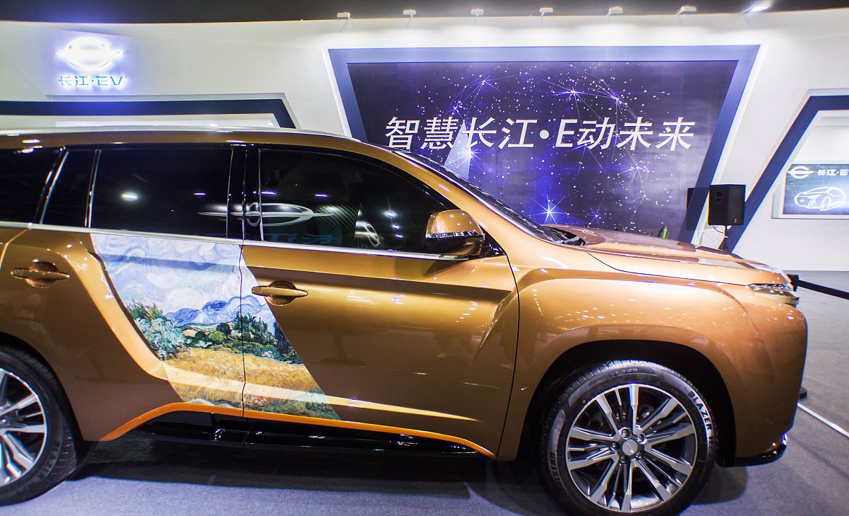 赣州育才学校汽车电子（新能源汽车）专业招生：培养未来汽车人才