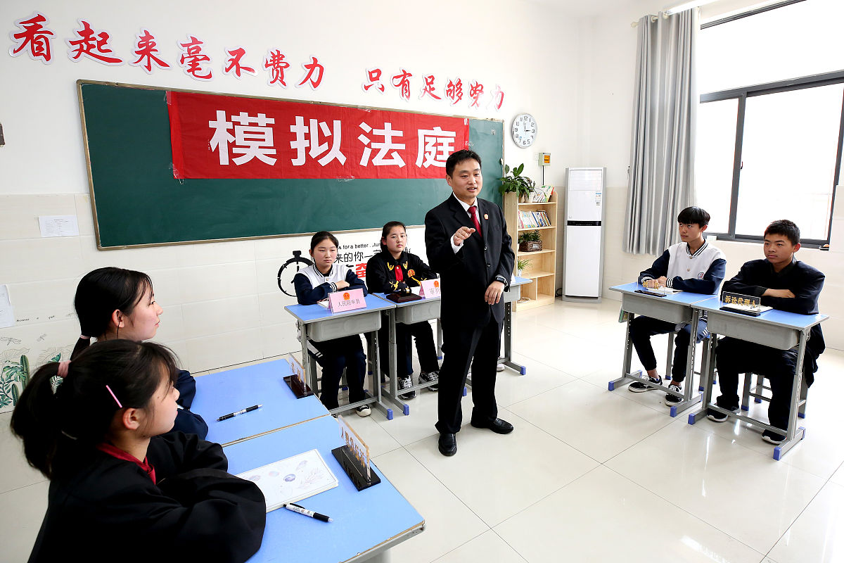 法院民二庭实习生做什么？详细实习内容解析