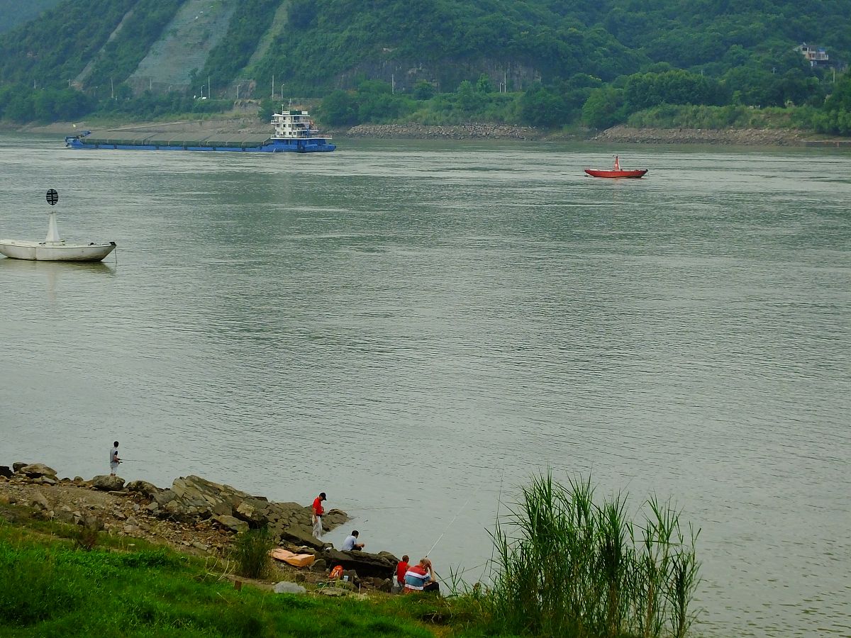 全球垂钓之旅：探索全新场景，体验升级玩法！