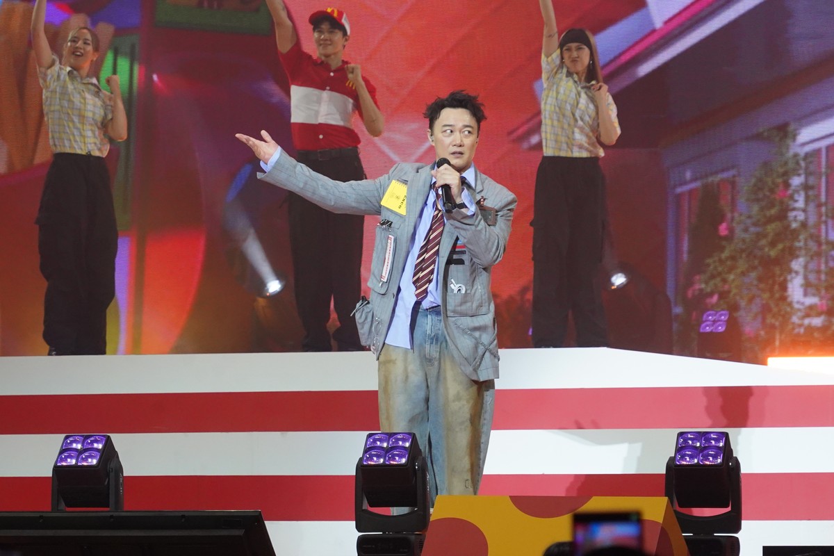 李猛家庭成员介绍：妻子是谁？孩子有几个？