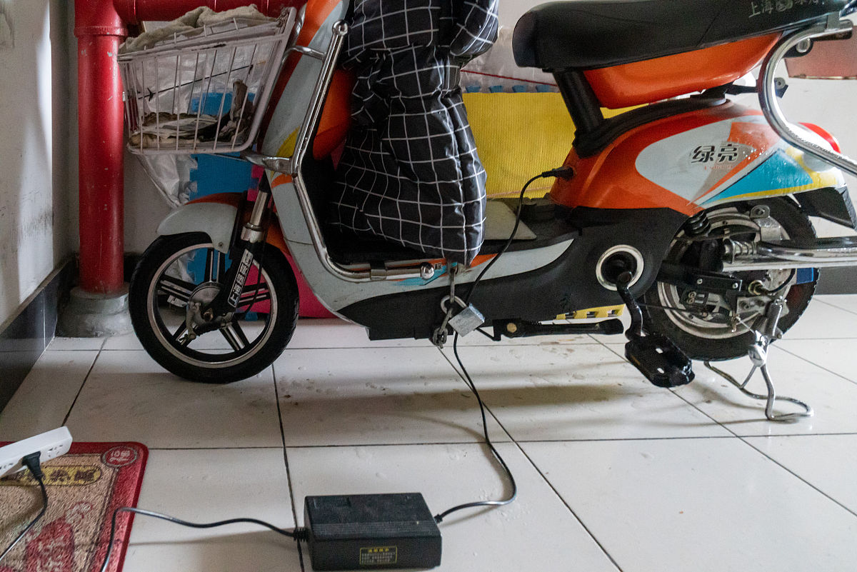 雅迪欧锐豪华电动车电池组：60伏电池配置详解