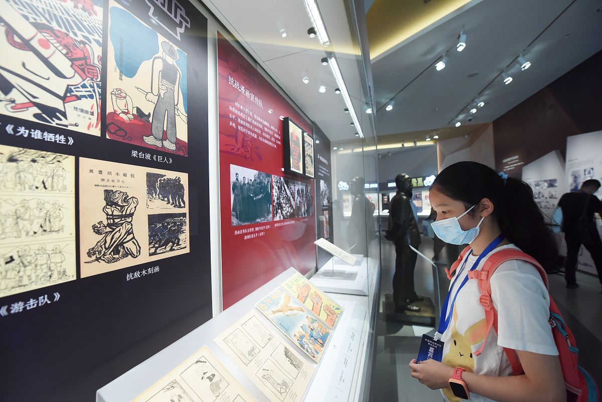 记叙文内容是参观常州电信博物馆表达科技的迅速发展赞扬电信劳模的伟大奉献650字左右注重参观和感受