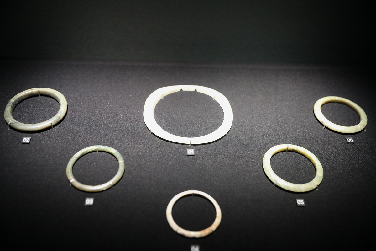 关于加强文物保护宣传教育提高文物保护意识的思考--以河池市宜州博物馆论文摘要