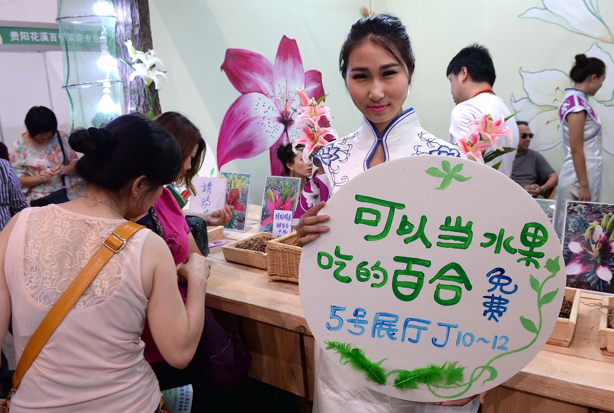 贵阳中专学校热门专业推荐：电子商务、机械制造与自动化、旅游管理