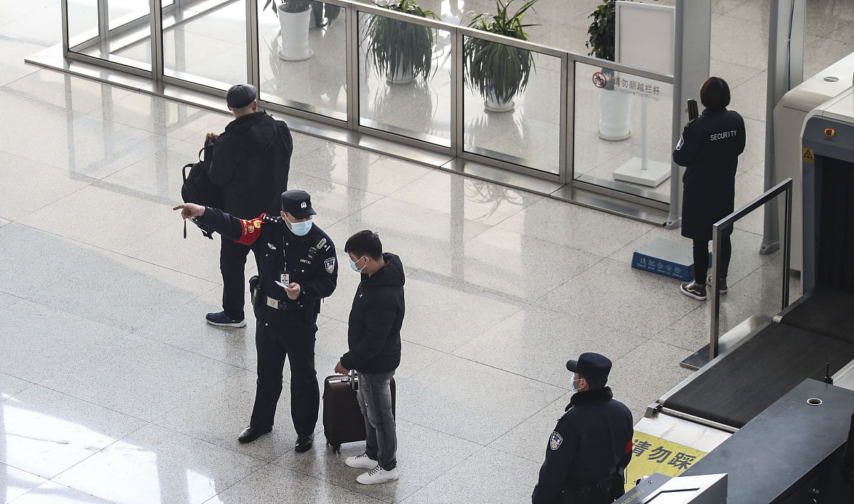 机场安监员是不是很辛苦