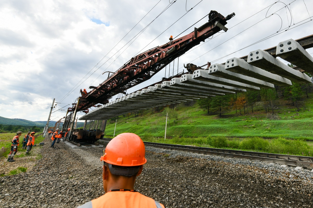 铁路交通工程专业深造方向深度解析