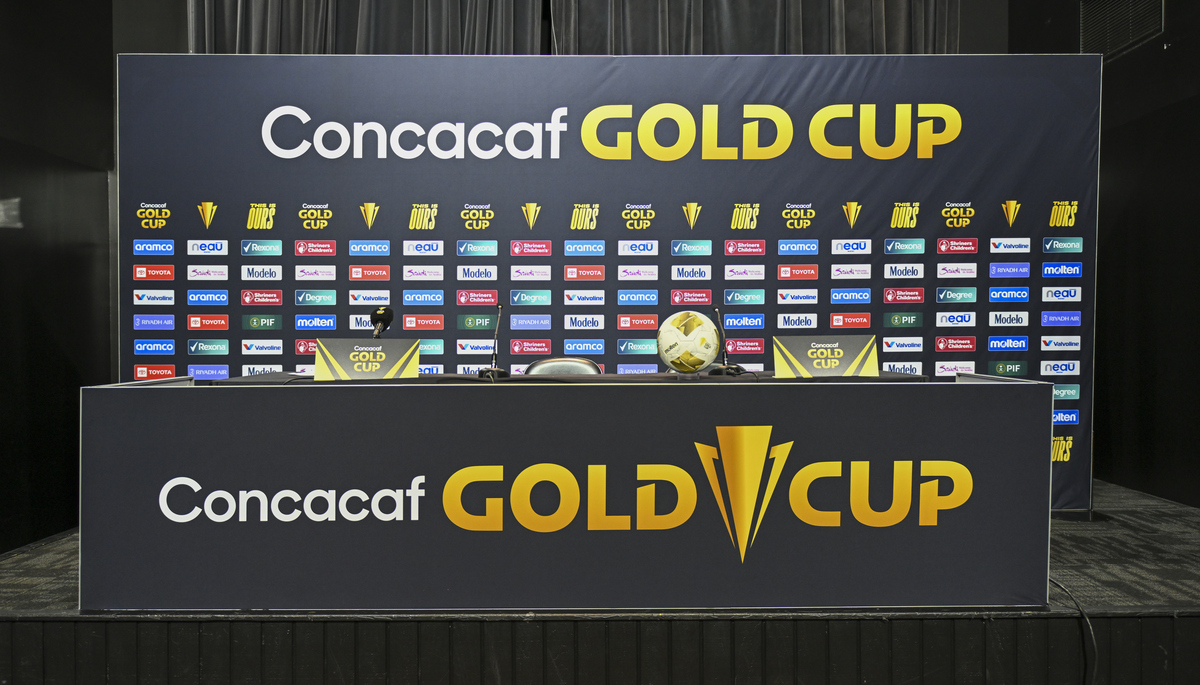 10 Engaging Esports Articles: From Rise to Social Impact