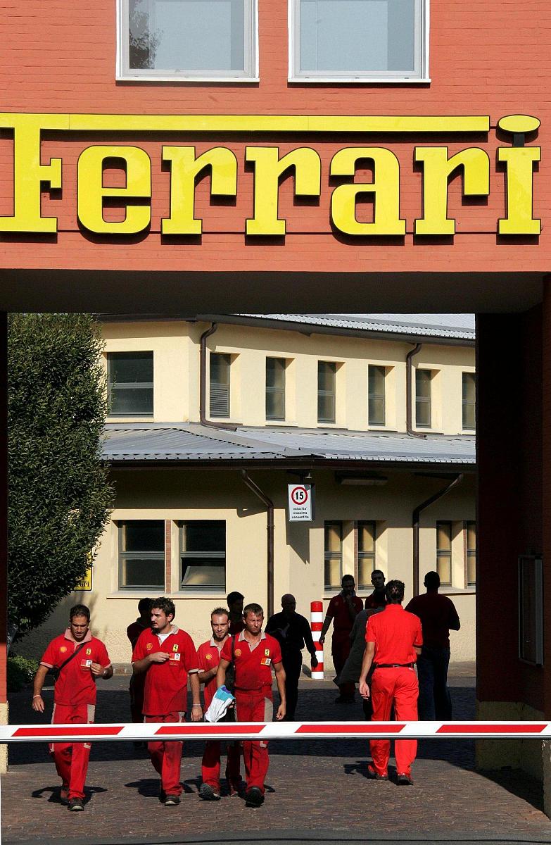 2004年9月6日,意大利maranello,法拉利的总部拥有2000左右雇员,法拉利