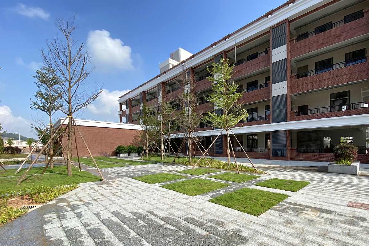 贵阳市中山科技学校开设了哪些专业