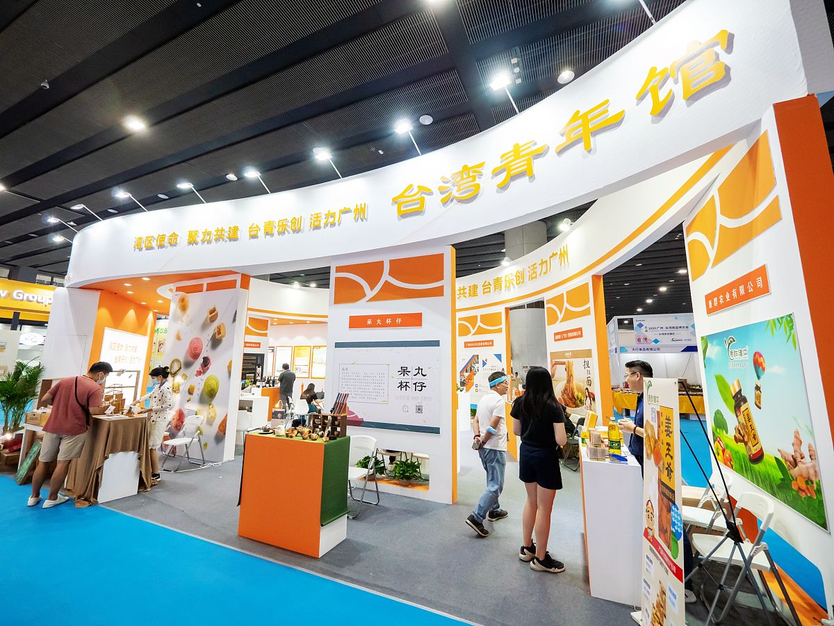 阜南农林科技学校专业设置：农业、林业、食品、生物等