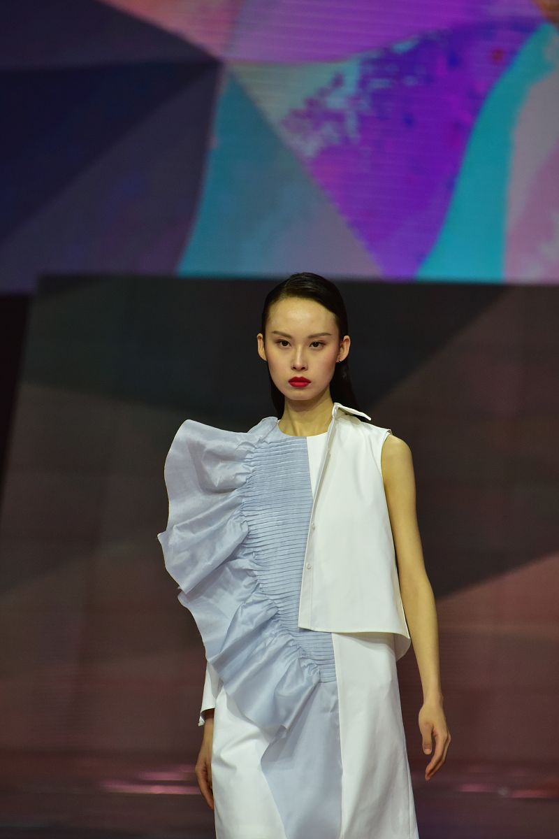 灯光音响技术部年度报告：创新技术打造卓越视听体验