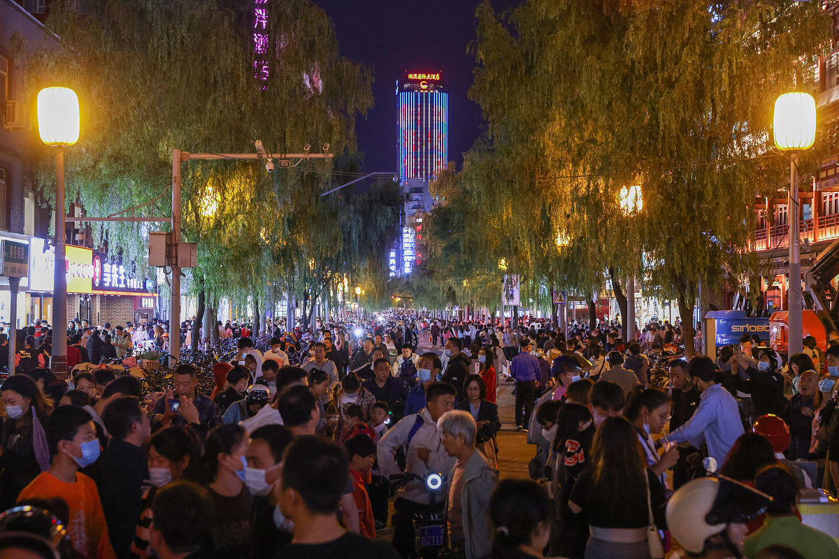 山西省贸易学校工艺美术专业：培养未来设计人才的摇篮