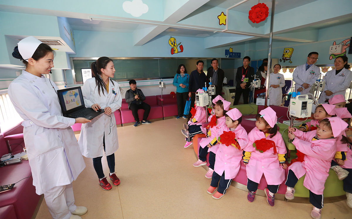 重庆2021年读护理学校读什么专业好