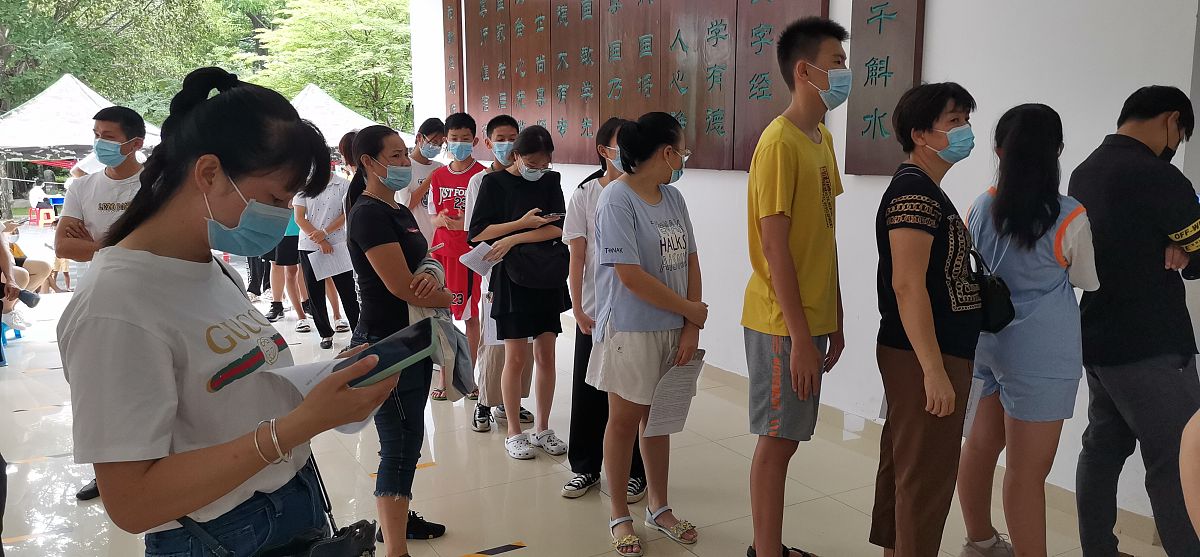 成都幼师专业学校男学生：就业市场上的新宠