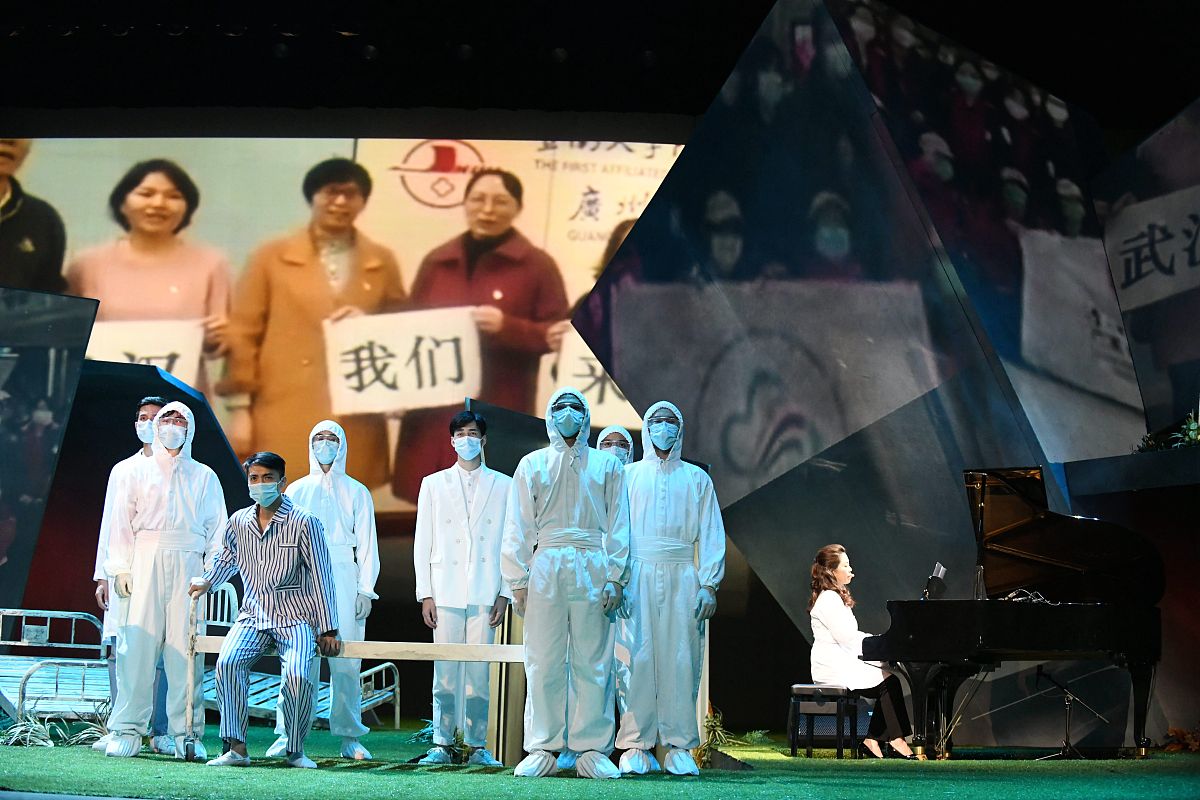 抗疫英雄对人生观的启示：感恩、无私、勇气、团结、希望