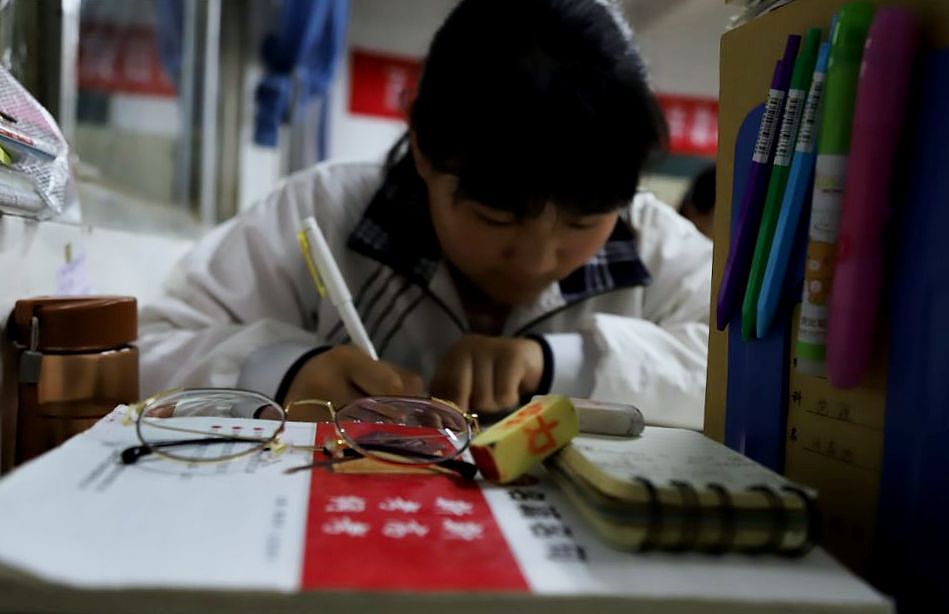 可爱捏！谢谢夸奖，我会继续努力的！