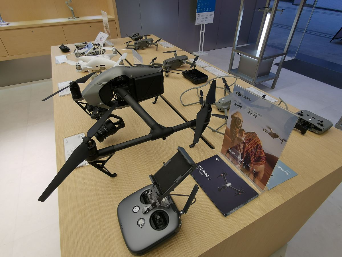 panda3d实时检测摄像机与场景模型碰撞完整代码