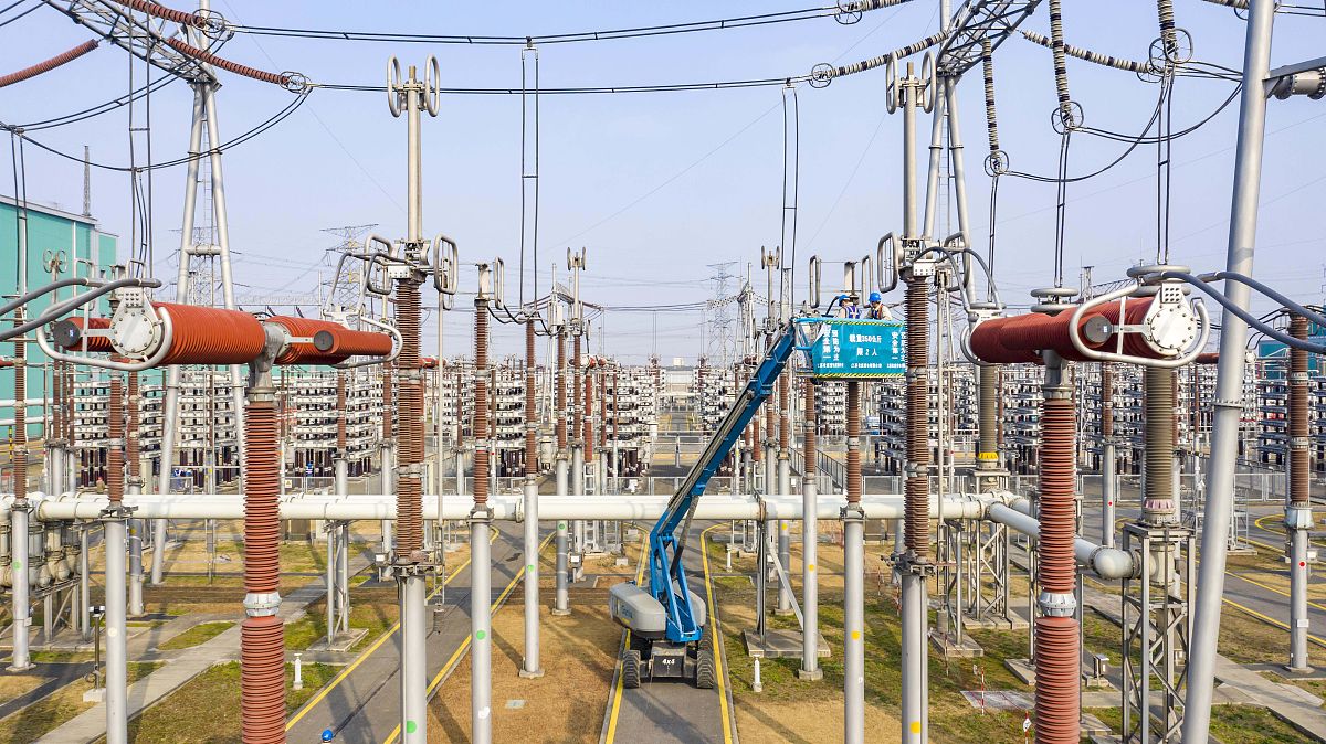 输配电线路施工与运行专业学习内容：电力系统知识解析