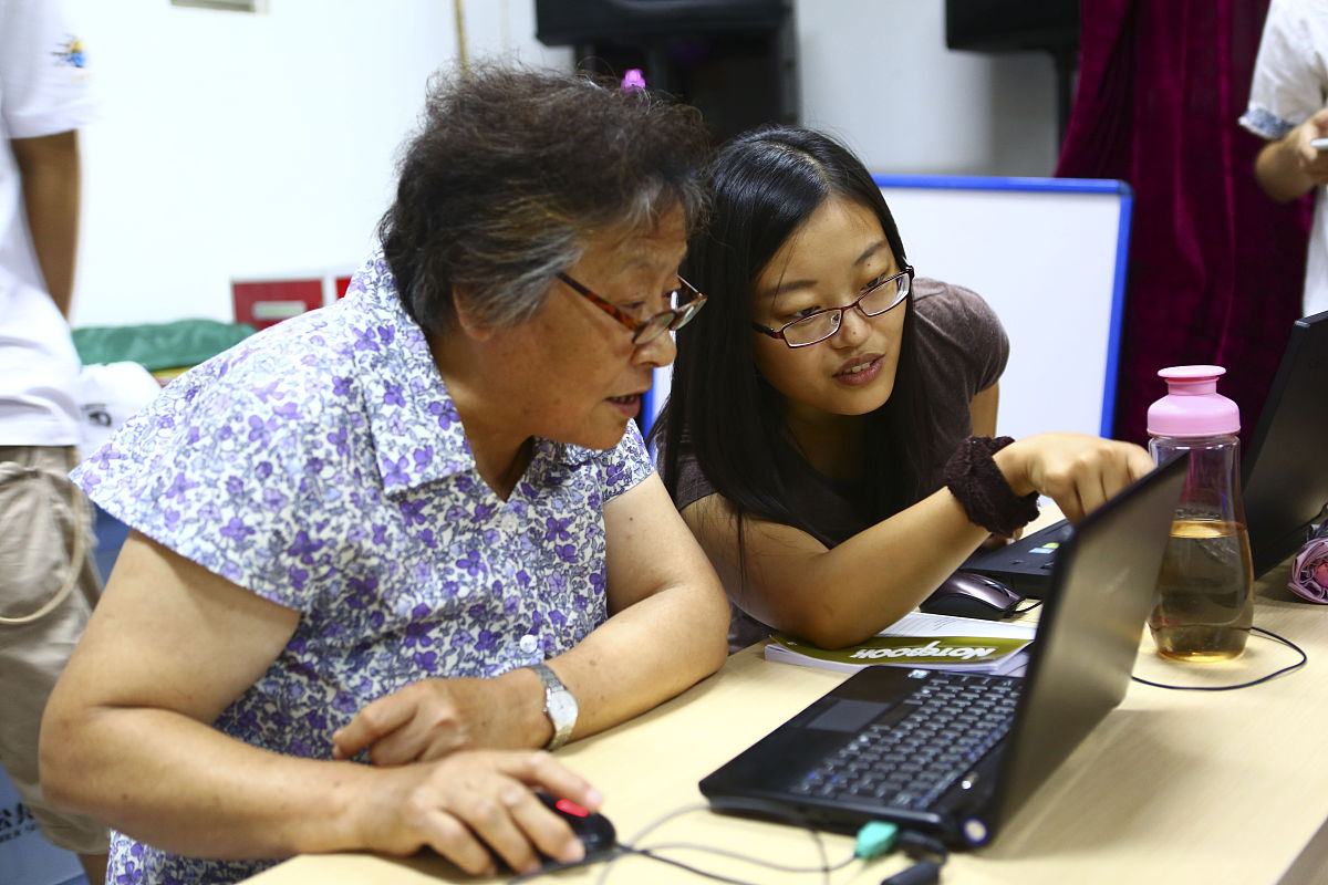 我的第一次采访：与历史对话，感受教育的力量