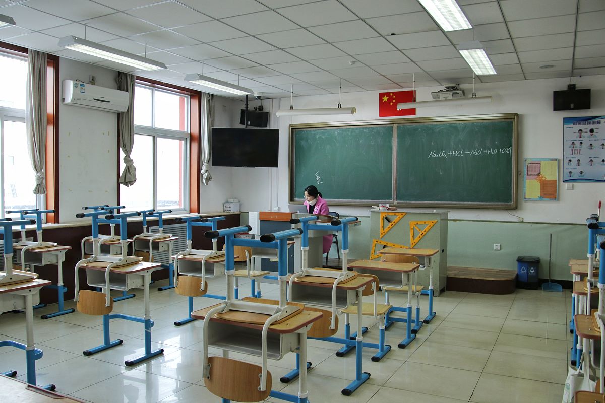 小学英语线上线下教学衔接计划：确保学生平稳过渡