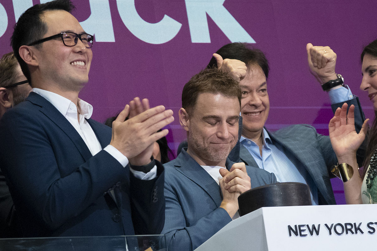 当地时间2019年6月20日,美国纽约,企业即时通讯应用slack在纽交所上市