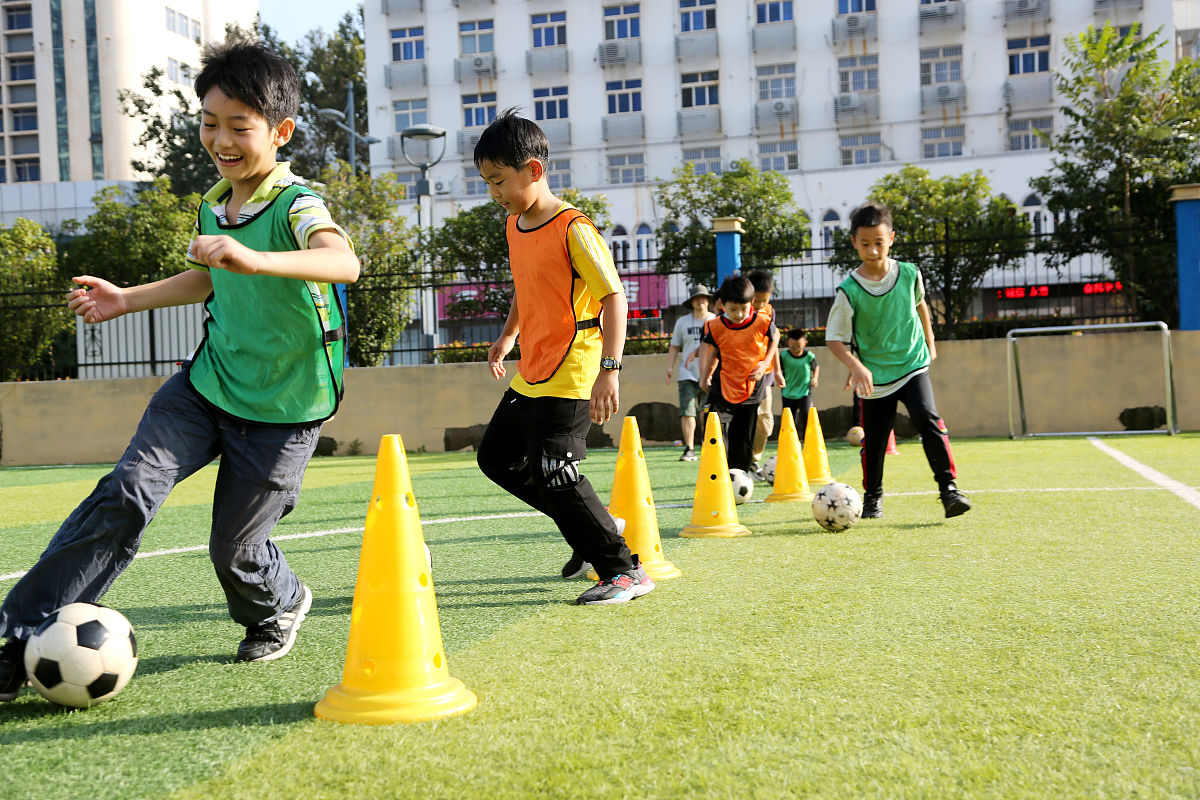 如何进行有效的体育教学：策略与技巧