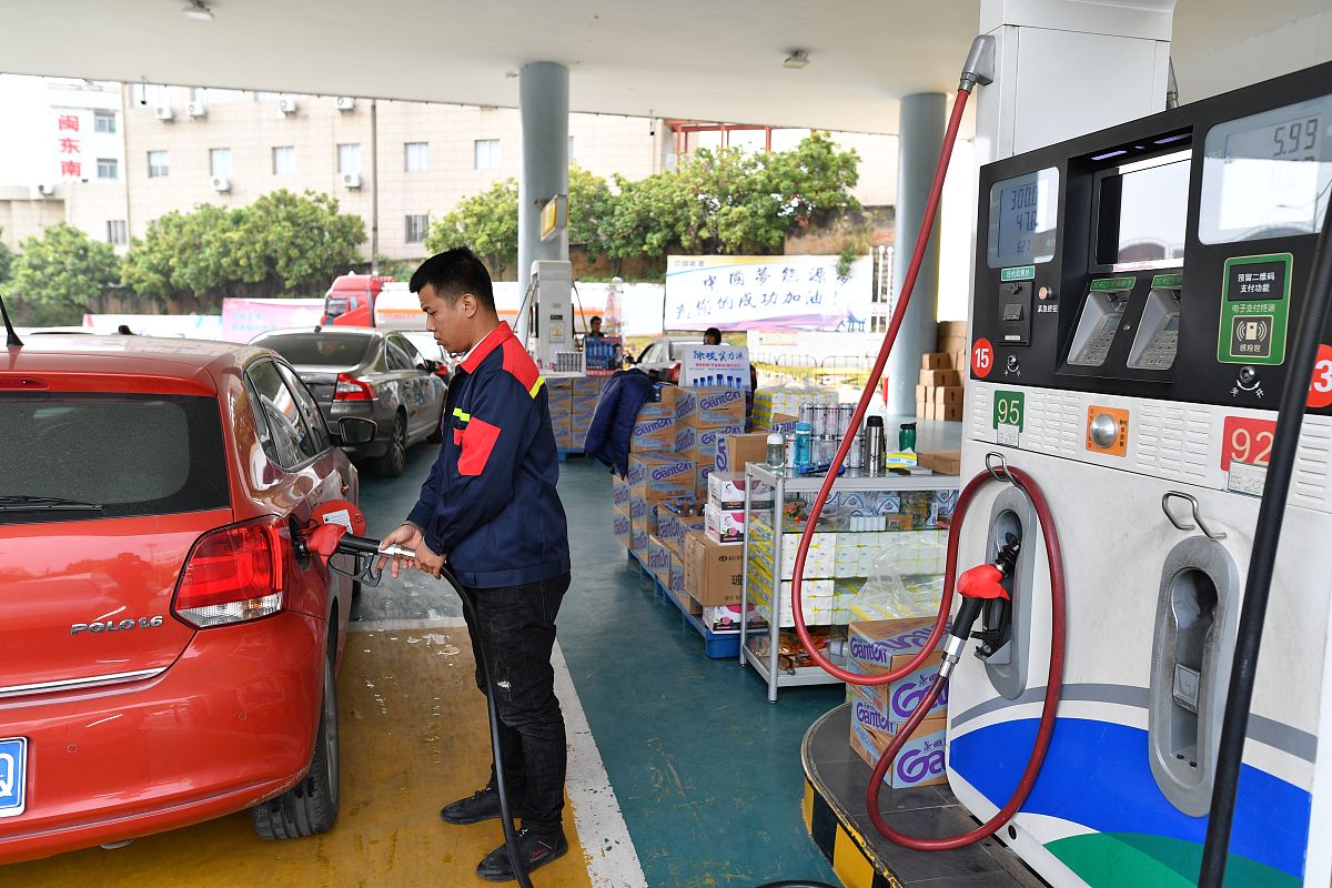 给加油站写50字优质评价