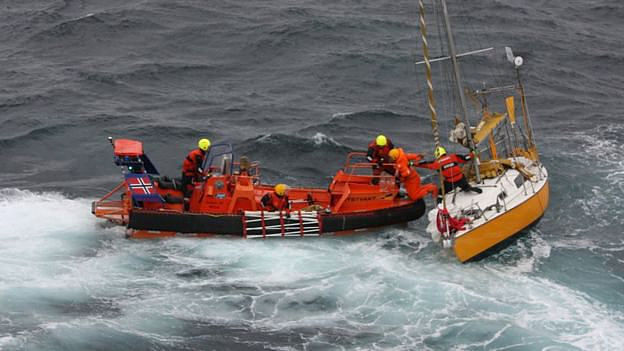 祖母的哄睡秘诀：Windows11专业版激活码的真相