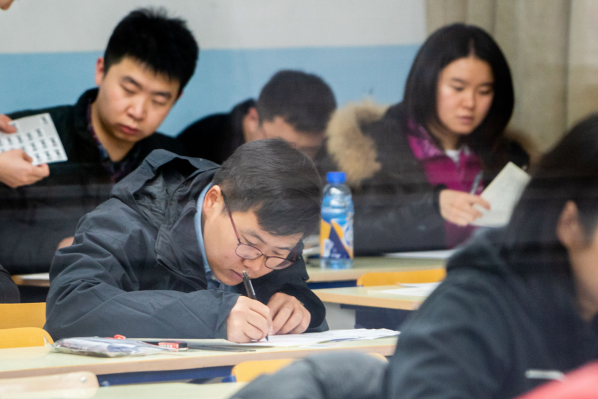 重庆市医药卫生学校生物制药专业招生简章：2019年招生信息