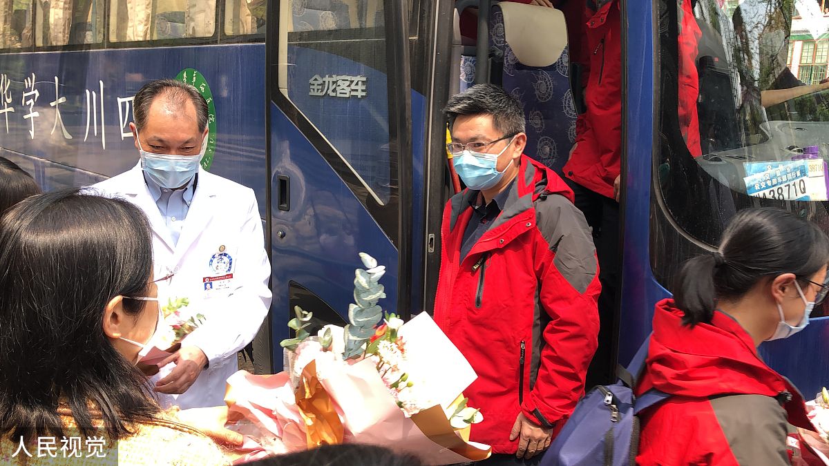 成都华西卫校天府校区招生办电话及联系方式