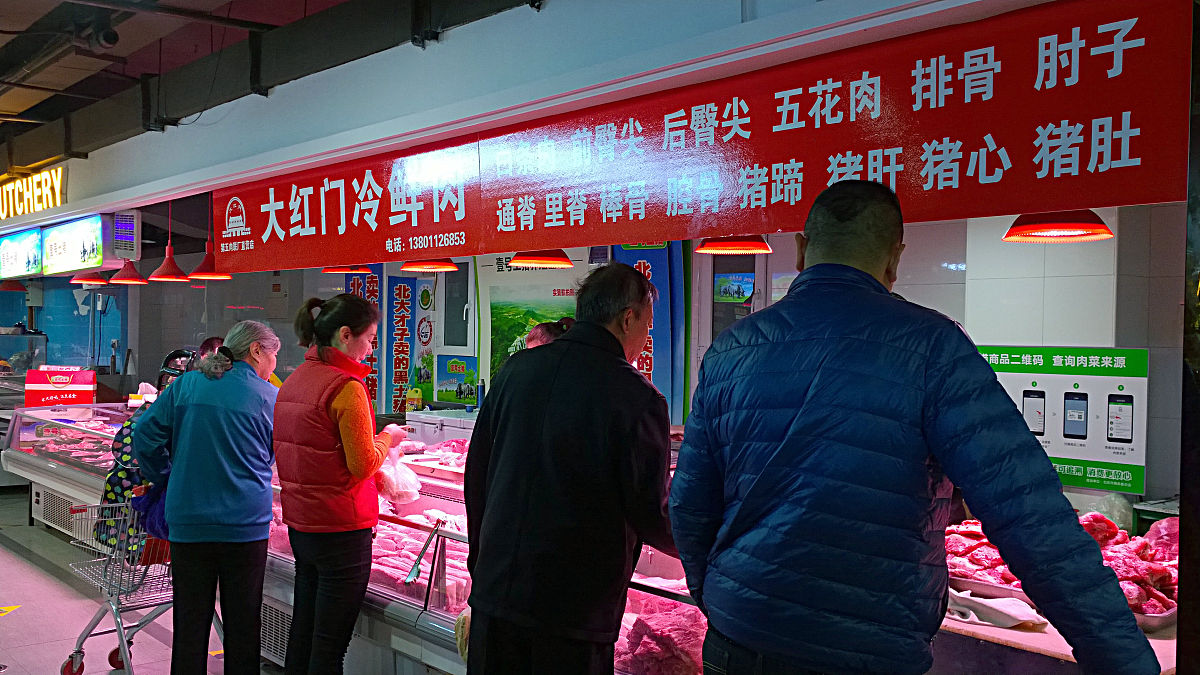 从销售促销力度、优惠活动力度、新媒体促销方面阐述伊春市药品市场营销存在的营销推广问题600字