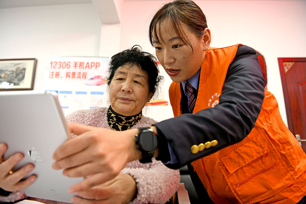 如何撰写500字实践报告：从学习内容到实践总结