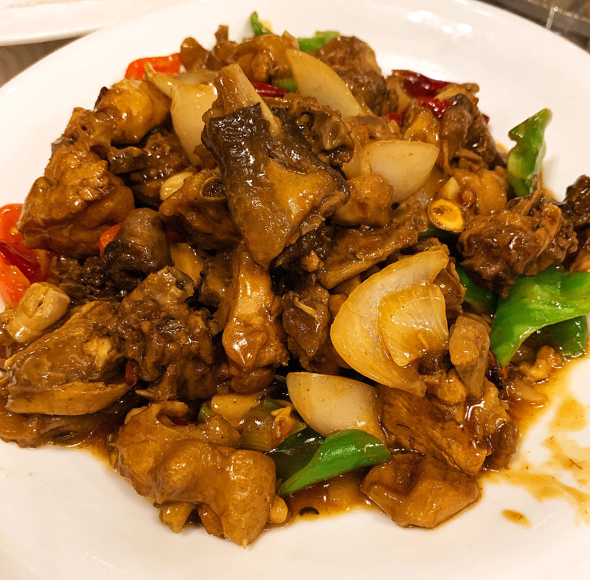 青豆烧鸭子的川味做法，